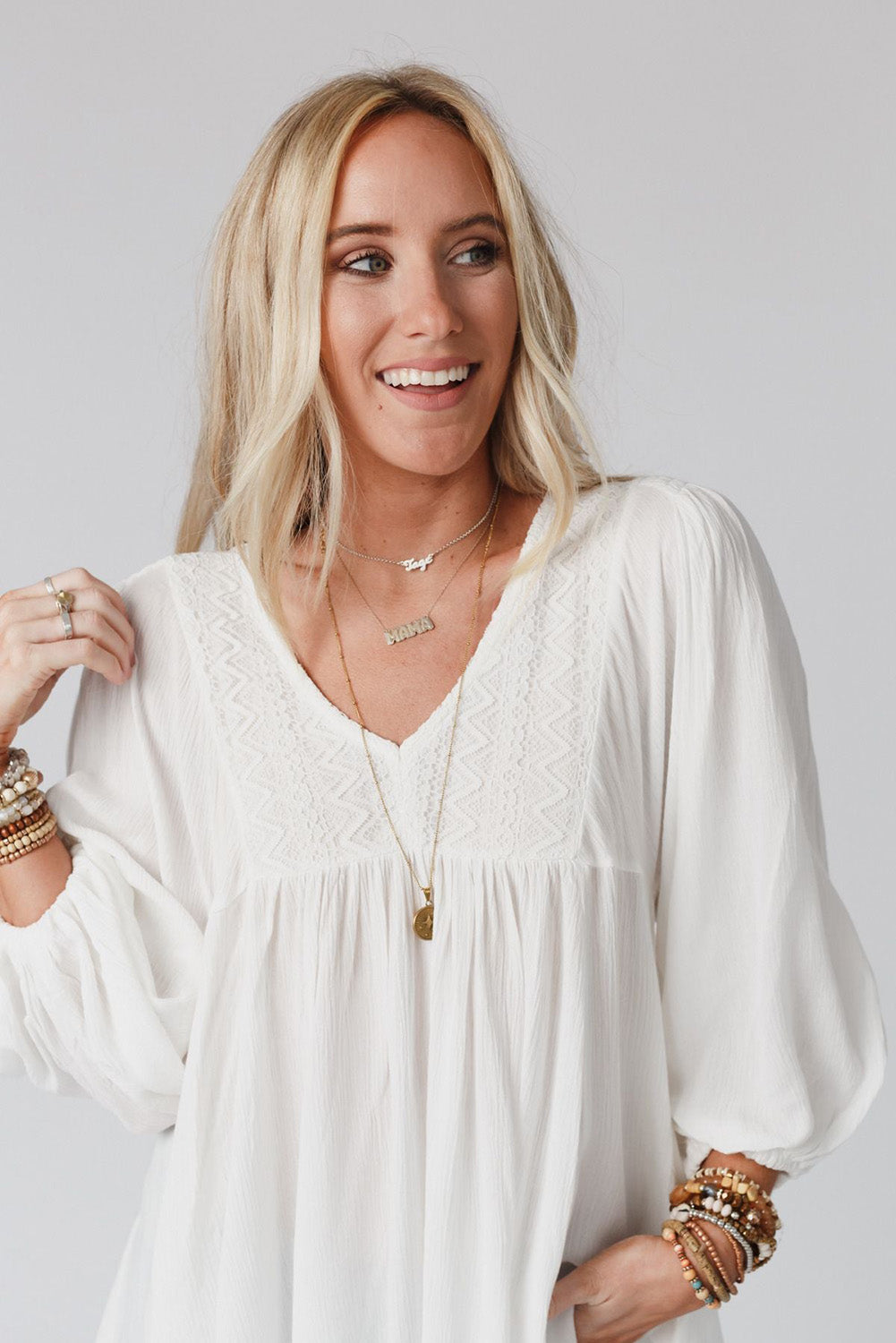 White Lace V-Neck Bracelet Sleeve Ruffle Blouse