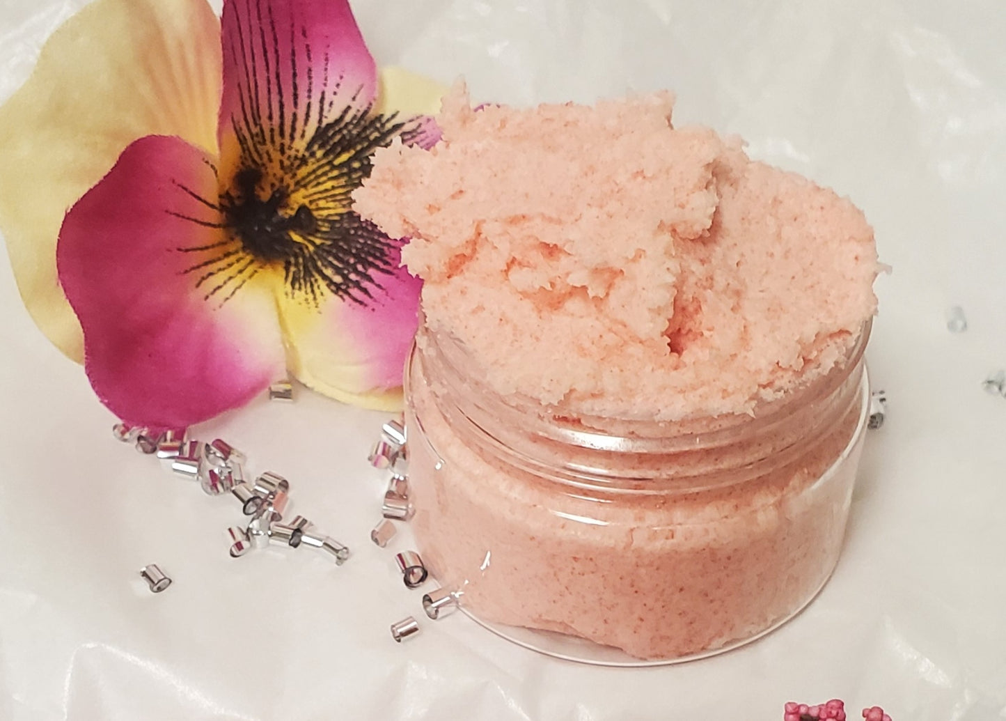 sugar scrub for Lips-Strawberry